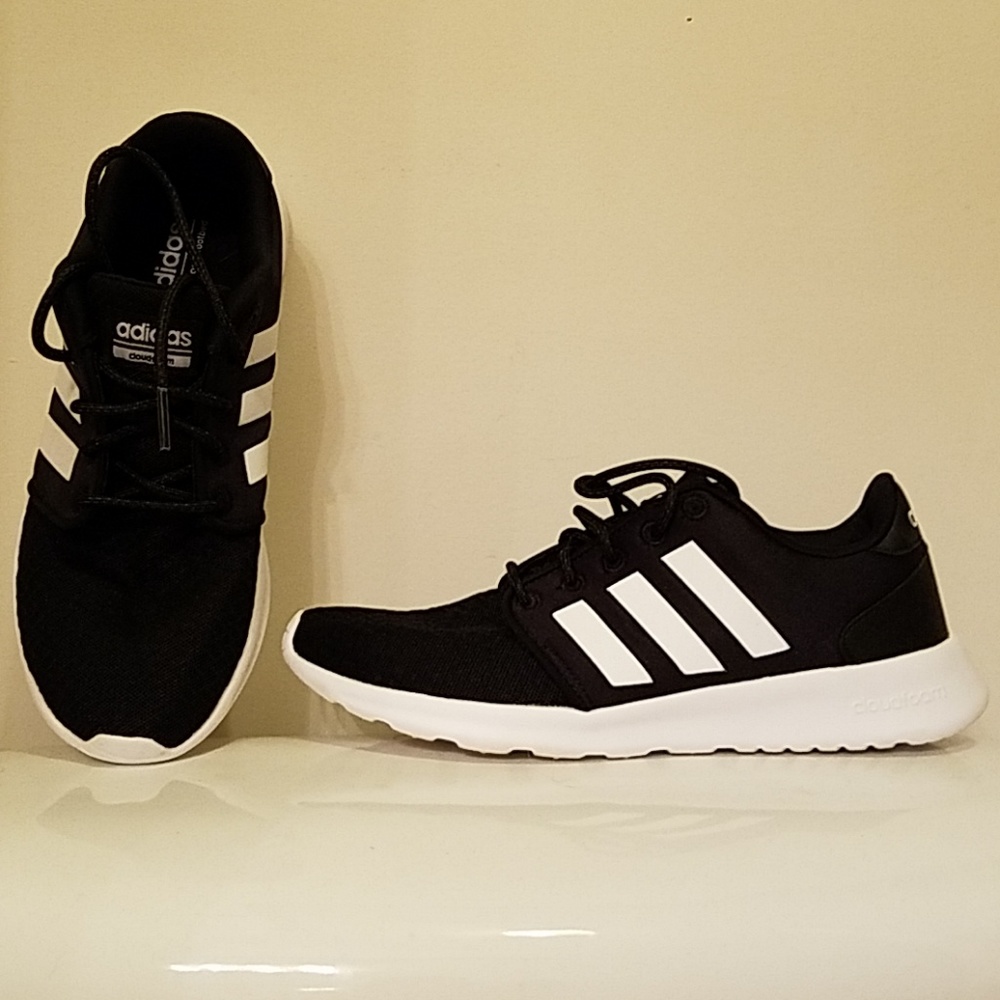 Adidas Cloudfoam size 7